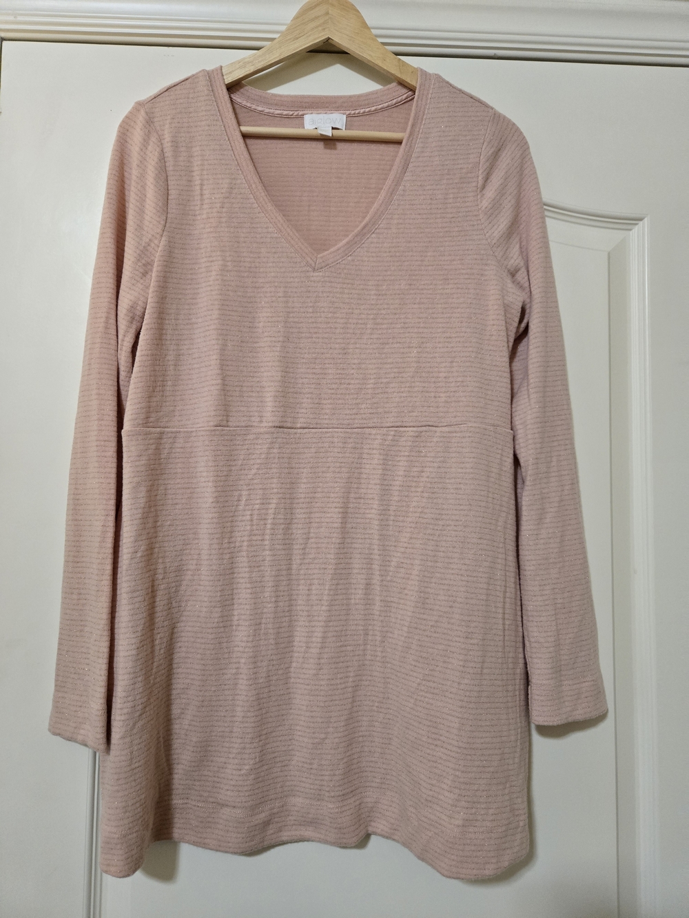 a:glow Dusty Blush V-Neck Long Sleeve Tunic